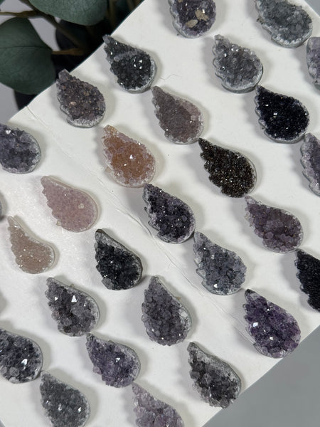 Druzy Feather - mystery
