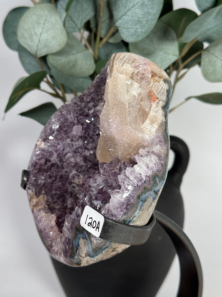 Amethyst x Calcite w/ Stand - 120A