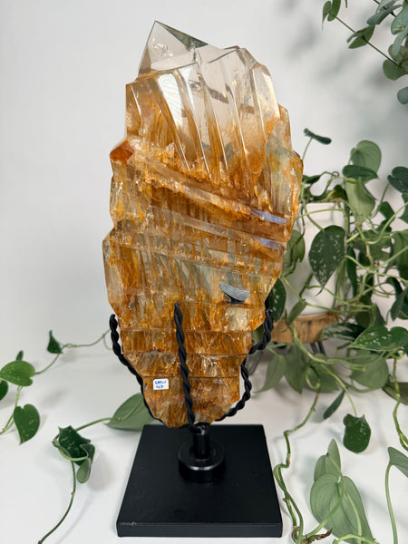 Golden Healer Facet Free Form w/ Stand