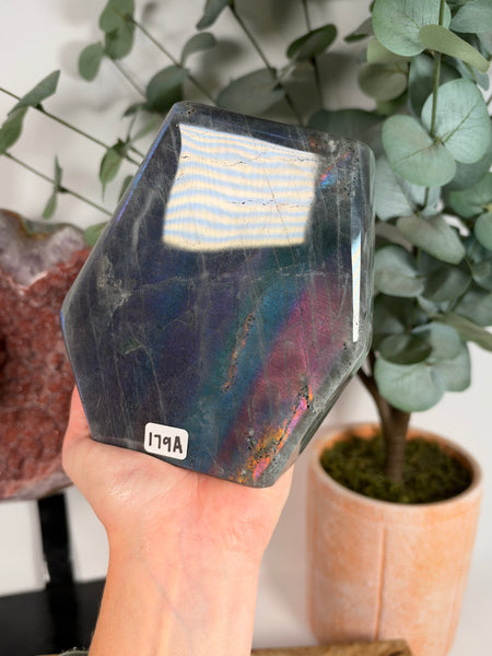 Labradorite Free Form - 179A