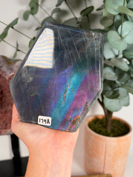 Labradorite Free Form - 179A