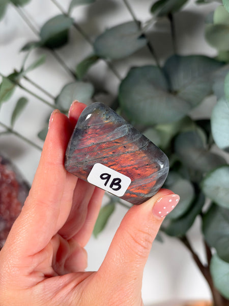 Labradorite Free Form - 9B