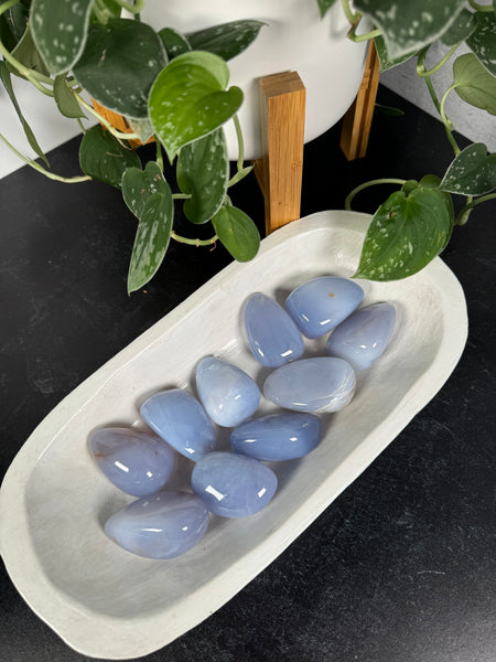 Blue Chalcedony FFs/Palms - mystery