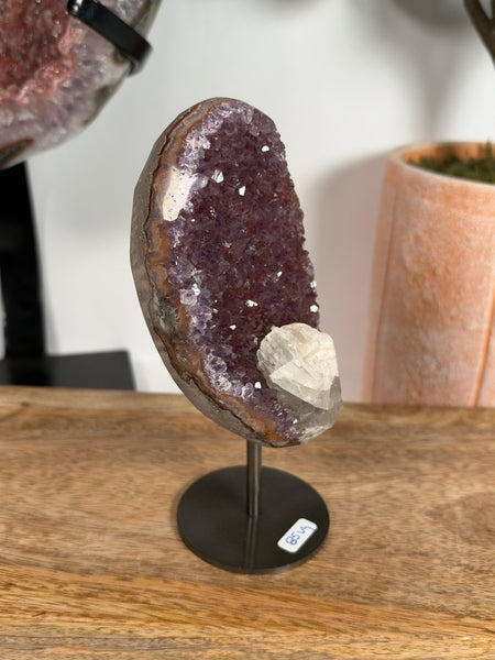 Uruguayan Amethyst w Stand - 85