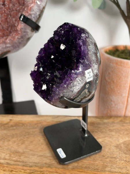 Uruguayan Amethyst w Stand - 130B