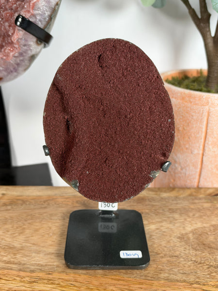 Uruguayan Amethyst w Stand - 130C