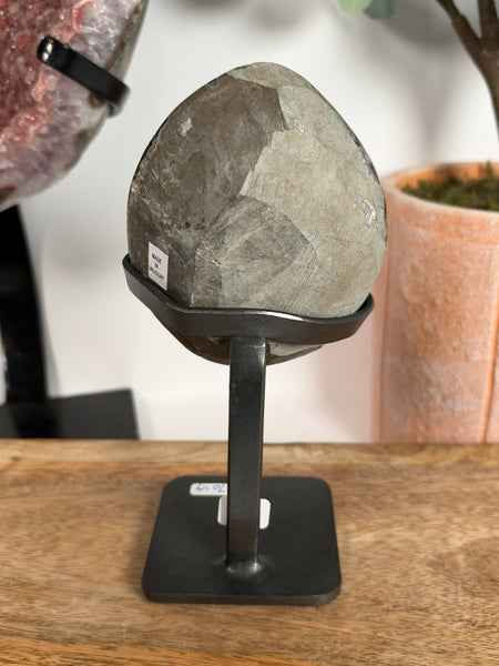 Uruguayan Amethyst w Stand - 70